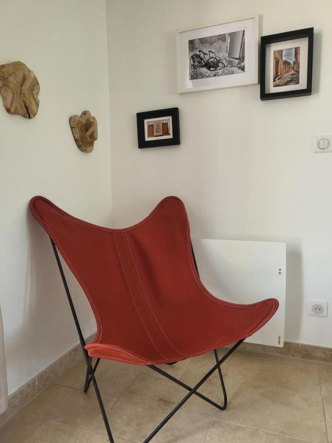 Le cabanon Bed and Breakfast Ménerbes Exterior foto